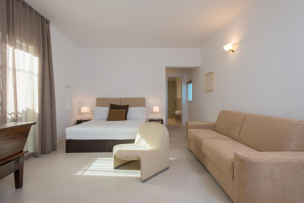 Le Bifore Charming House Lecce Ngoại thất bức ảnh
