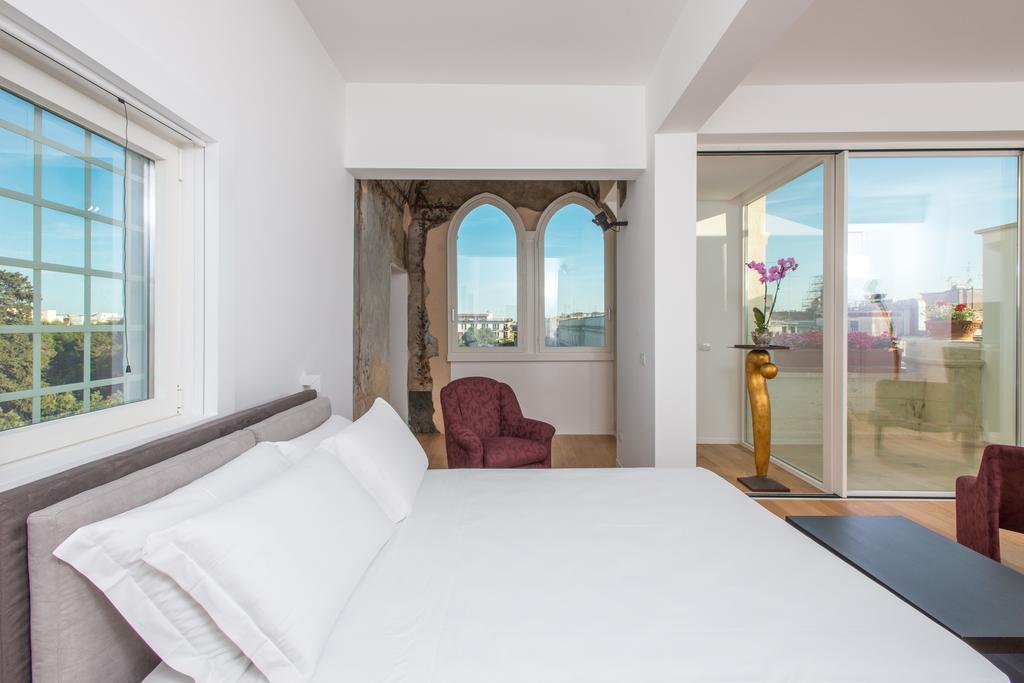 Le Bifore Charming House Lecce Ngoại thất bức ảnh